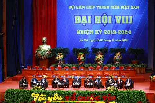 Нгуен Суан Фук проводит диалог с участниками съезда Вьетнамской ассоциации молодёжи - ảnh 1