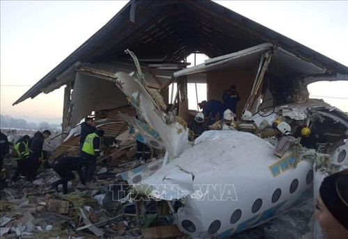 Токаев выразил соболезнования семьям жертв авиакатастрофы под Алматы - ảnh 1
