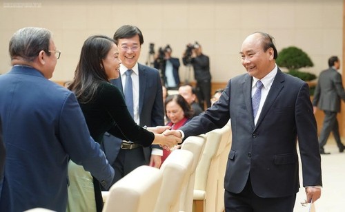 Нгуен Суан Фук встретился с представителями общественно-политических организаций - ảnh 1
