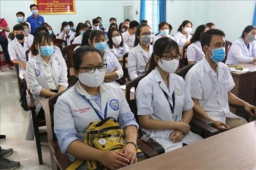 Вьетнамская молодёжь совместно противодействует эпидемии Covid-19 - ảnh 1