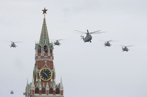 В России прошли авиапарады в честь 75-летия Победы в Великой Отечественной войне - ảnh 1