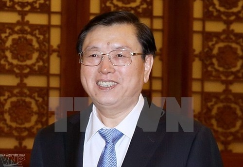 Zhang Dejiang entame sa visite officielle au Vietnam - ảnh 1