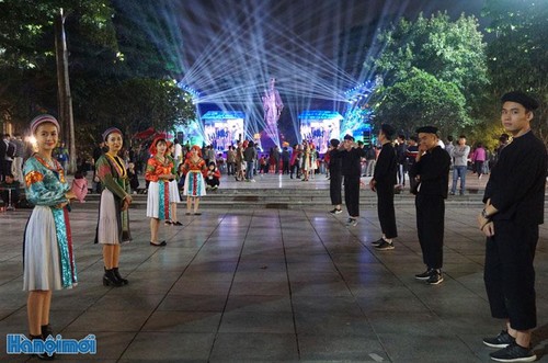 Inauguration d’un espace culturel Mong à Hanoï  - ảnh 1