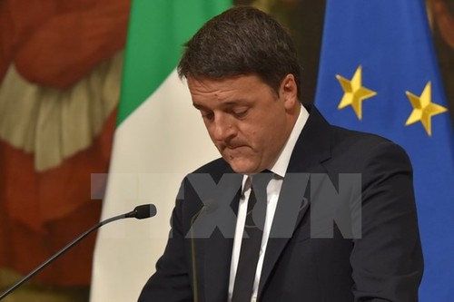 Italie : le président demande à Matteo Renzi de reporter sa démission - ảnh 1