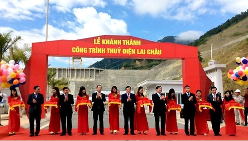 Inauguration de la Centrale hydroélectrique de Lai Châu - ảnh 1