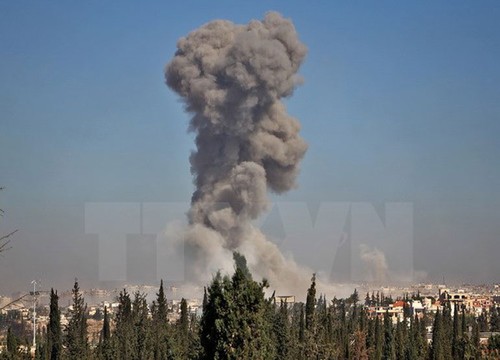 Syrie: 22 civils dont 10 enfants tués dans des raids aériens - ảnh 1