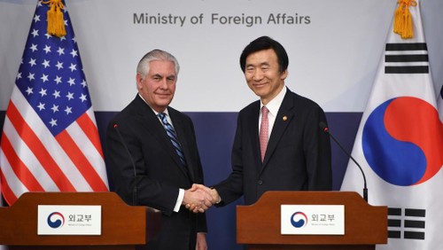 Crise nord-coréenne: «toutes les options sont sur la table», menace Tillerson - ảnh 1