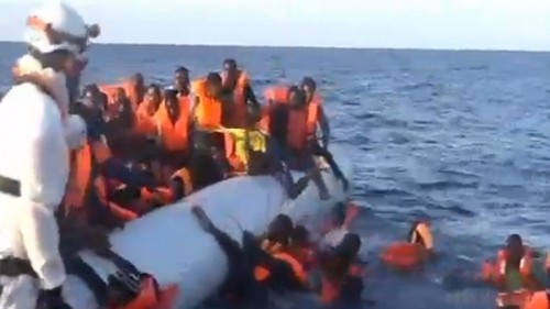 Turquie: 12 morts dans le naufrage d'un bateau - ảnh 1