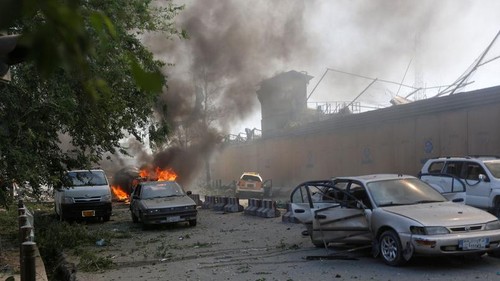 Attentat au camion piégé dans le quartier diplomatique de Kaboul - ảnh 1