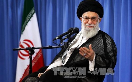 L'ayatollah Khamenei menace de “déchirer” l'accord sur le nucléaire iranien - ảnh 1