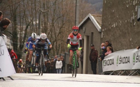 Cyclisme : Nguyen Thi That remporte la deuxième du «Grand Prix de Chambéry» - ảnh 1