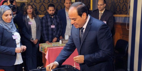 Présidentielle en Égypte: Abdel Fattah Al-Sissi réélu avec plus de 90% des voix - ảnh 1