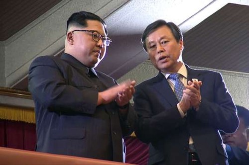 Kim Jong-un assiste à un concert d’artistes sud-coréens à Pyongyang - ảnh 1