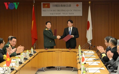 Vision commune Vietnam-Japon sur la coopération défensive - ảnh 1