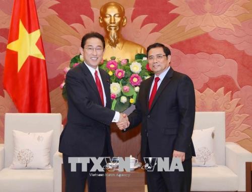 Pham Minh Chinh reçoit un responsable du Parti libéral démocrate japonais - ảnh 1
