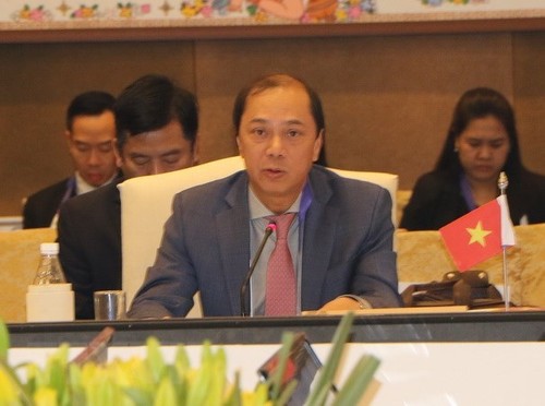 Conférence des officiels de haut rang de l’ASEAN - ảnh 1