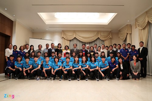 L'équipe de football féminin du Vietnam effectue un stage au Japon - ảnh 1