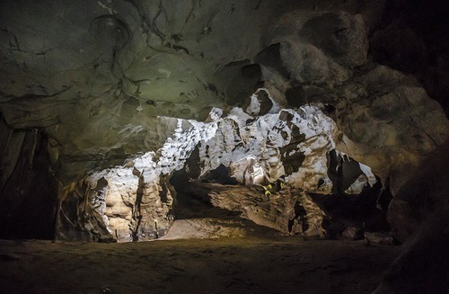 Découverte des grottes Vom et Giêng Vooc à Phong Nha - ảnh 1