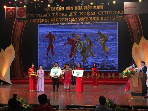 Diverses activités pour la Journée des patrimoines culturels du Vietnam - ảnh 1