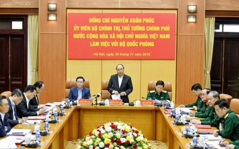Nguyên Xuân Phuc travaille avec le ministère de la Défense - ảnh 1