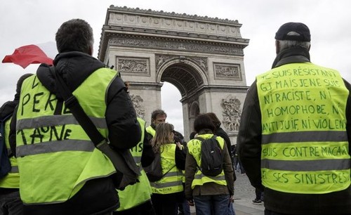 “Gilets jaunes“: manifestations interdites samedi sur les Champs-Élysées et ses abords  - ảnh 1