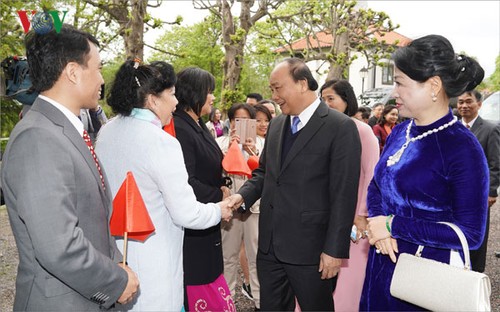 Le Premier ministre Nguyên Xuân Phuc entame sa visite en Suède - ảnh 1