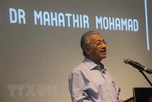 Le Premier ministre malaysien Mahathir Mohammad attendu au Vietnam - ảnh 1