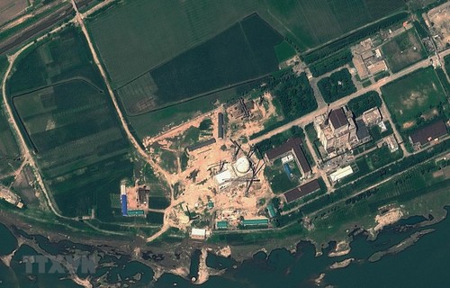 AIEA: le réacteur nucléaire nord-coréen arrêté suffisamment longtemps pour être alimenté  - ảnh 1