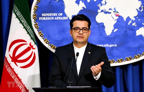 L'Iran se dit prêt à riposter à toute action hostile des Etats-Unis suite aux attaques contre Aramco - ảnh 1