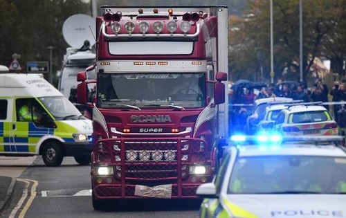 39 corps retrouvés dans un camion près de Londres: ce que l'on sait  - ảnh 1