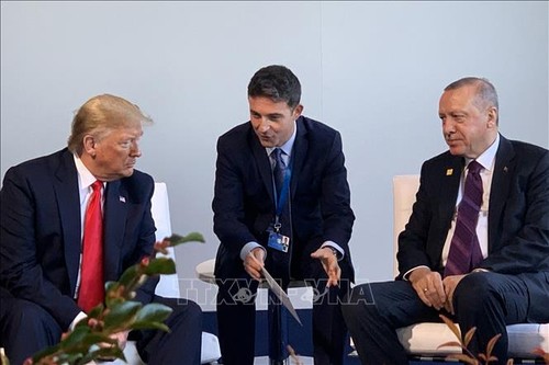 Trump a rencontré Erdogan en tête à tête  - ảnh 1