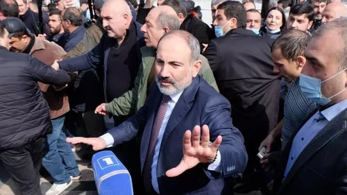 En Arménie, le premier ministre dénonce une tentative de coup d’État militaire  - ảnh 1