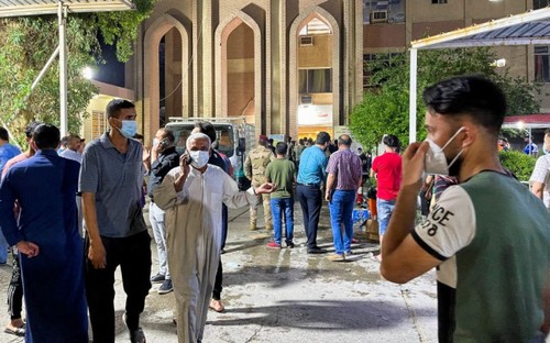 Iraq : Au moins 23 morts dans l’incendie d’un hôpital pour malades du Covid-19 - ảnh 1