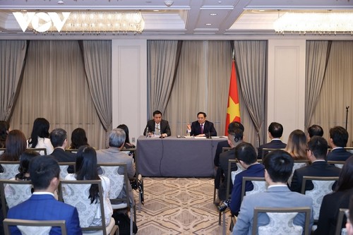 Le Premier ministre rencontre la diaspora vietnamienne à New York - ảnh 1