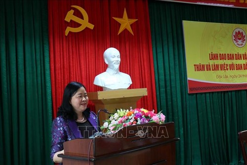 Bui Thi Minh Hoài en déplacement dans la province de Dak Lak - ảnh 1