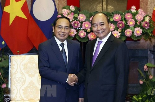 Vietnam-Laos: créer une percée dans la coopération commerciale et l’investissement - ảnh 1