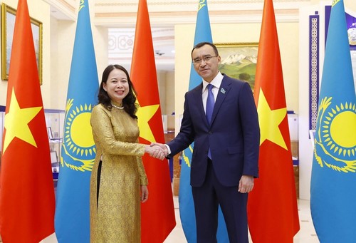 La vice-présidente Vo Thi Anh Xuân au Kazakhstan - ảnh 1