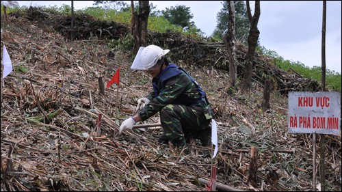 Khởi công Dự án rà phá bom mìn tại tỉnh Lạng Sơn và Cao Bằng - ảnh 1