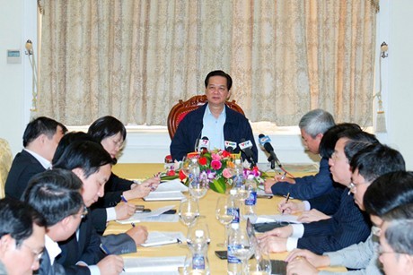 Thủ tướng Nguyễn Tấn Dũng làm việc với lãnh đạo thành phố Hải Phòng - ảnh 1