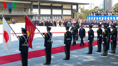 Hoạt động của Chủ tịch nước Trương Tấn Sang trong chuyến thăm Nhật Bản - ảnh 4