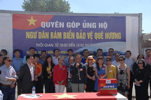 Người Việt tại Đức quyên góp ủng hộ ngư dân bám biển bảo vệ quê hương  - ảnh 1