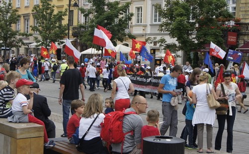 Warszawa, xuống đường biểu tình tuần hành lần hai phản đối Trung Quốc - ảnh 5