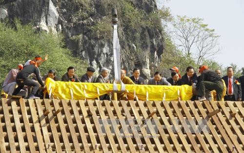 Chủ tịch Ủy ban TƯ MTTQ Việt Nam Nguyễn Thiện Nhân dự lễ khánh thành Chính điện Tam Bảo Chùa Hang - ảnh 1