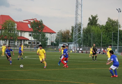 Chung kết giải bóng đá Cộng đồng người Việt tại Ba Lan hè 2015 - ảnh 2