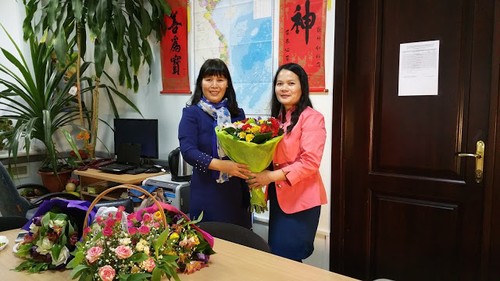Kỷ niệm Ngày Nhà giáo Việt Nam tại trường Đại học Tổng hợp Shevchenko – Kiev - ảnh 24