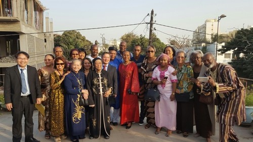 Đại sứ quán Việt Nam gặp gỡ, chúc Tết cộng đồng người Việt ở Senegal - ảnh 2