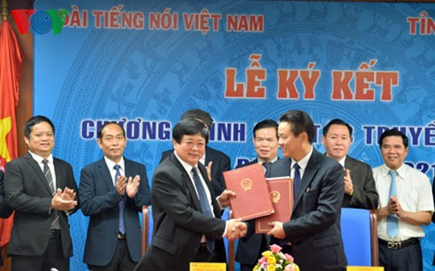 VOV và UBND tỉnh Hà Giang ký kết Chương trình hợp tác truyền thông - ảnh 1