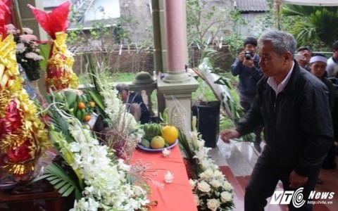 Thủ tướng Nhật Bản chia buồn với gia đình cháu bé Việt Nam bị sát hại - ảnh 1