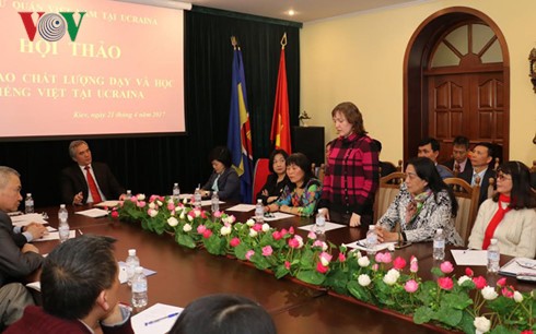 Đẩy mạnh dạy tiếng Việt và văn hóa Việt ở Ukraine - ảnh 2