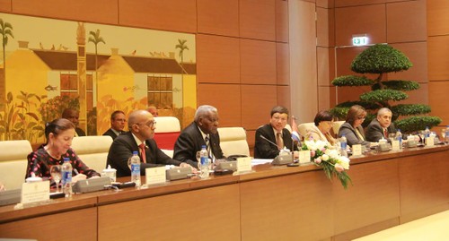 Chủ tịch Quốc hội Việt Nam hội đàm với Chủ tịch Quốc hội Cuba - ảnh 3